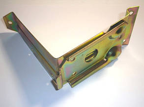 Кронштейн бачка омивача 2101