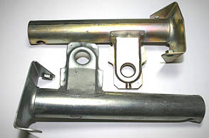 Кронштейн бампера 2107 (труба), пара (передній та задній) кронштейн для буксирування 2104, 2105, 2107