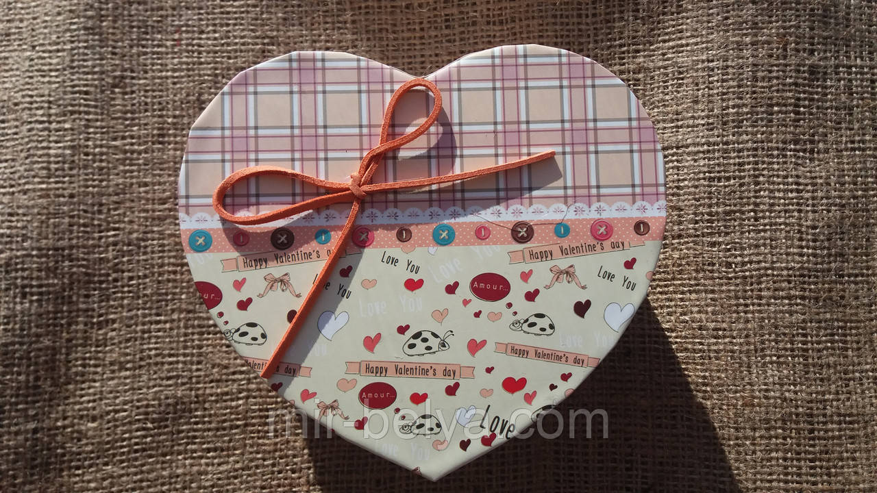 Жуйки Love is 5 смаків мікс жувальна гумка лові іс подарунковий набір 100 штук, фото 1