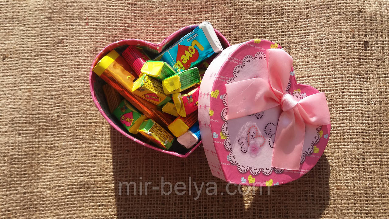 Жуйки Love is 5 смаків мікс жувальна гумка лові іс подарунковий набір 30 штук, фото 1