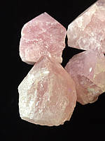 Розовый кварц обелиск Полуобработанное сырьё
