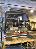 Изготовление и установка стекла на Mercedes Benz O 404 R 15 Ajats Atlas в Никополе (Украина) 4