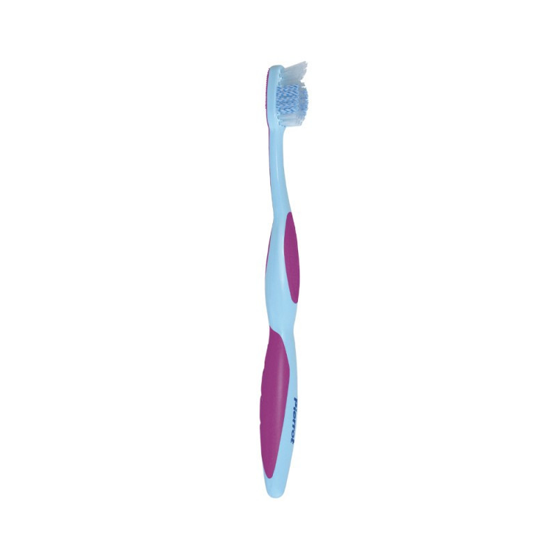 Зубна щітка Pierrot New Active 45° toothbrush, середньої жорсткості (medium), фіолетового кольору, Ref.37
