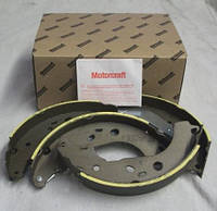 Комплект задних барабанных тормозных колодок Ford Motorcraft 1689600