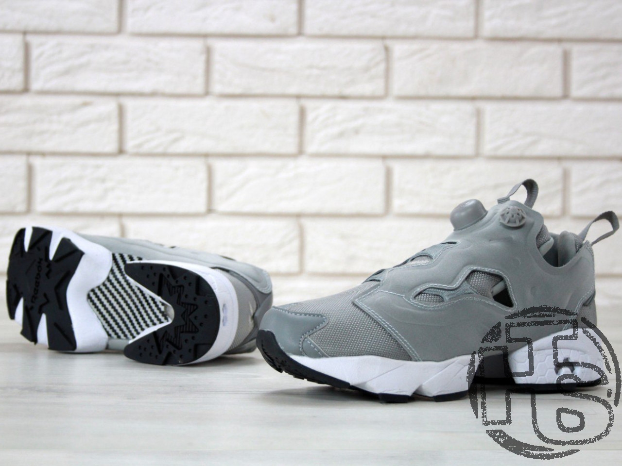 Reebok InstaPump Fury OG Flat Grey White V65751