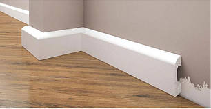 Плінтус під фарбування з дюрополімер Елегант LPC - 04 (2м. п.)