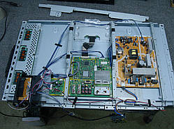 Запчастини до телевізора Panasonic TX-R32LE8 (PSU TNP4G433, TNP4G431 BP, TVR4G51-3)