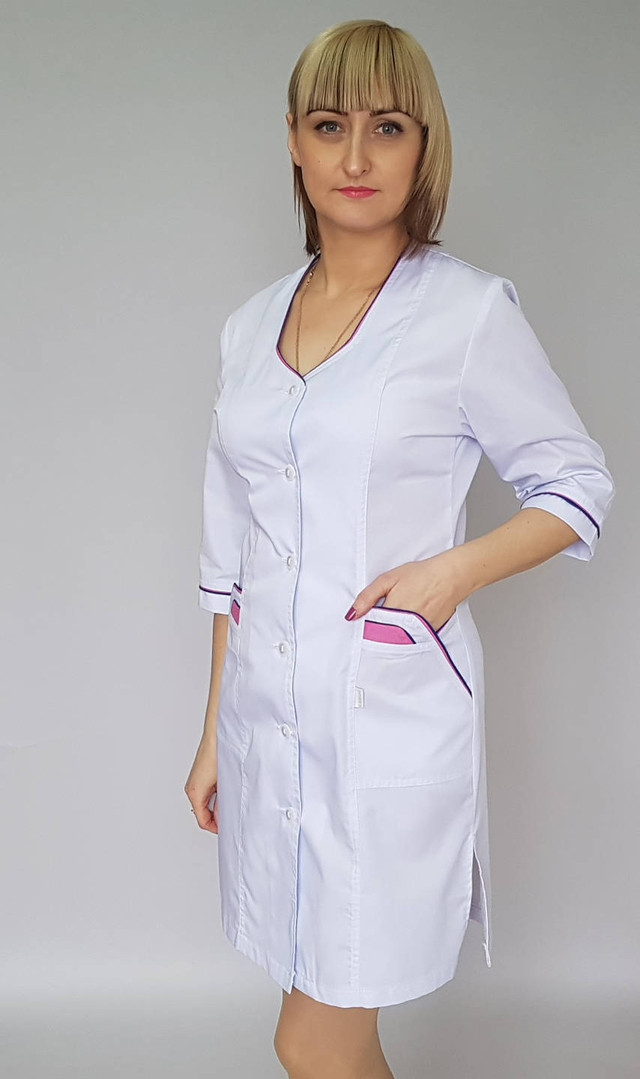 картинка жіночий медичний халат на гудзиках