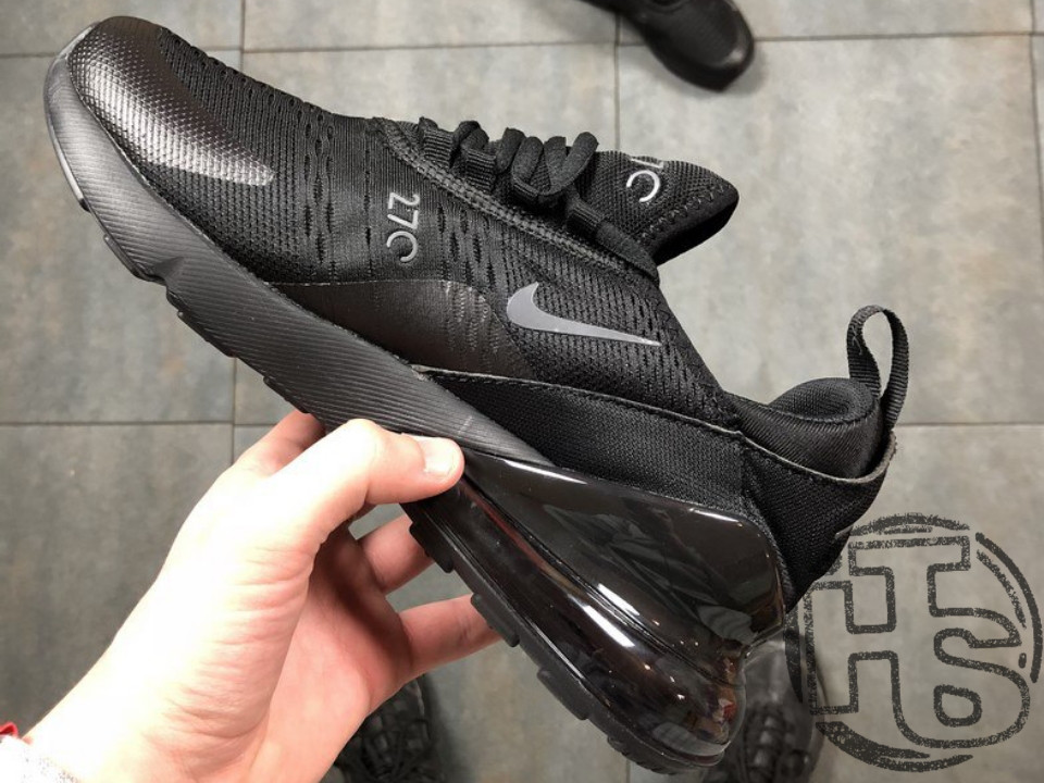 Мужские кроссовки Nike Air Max 270 Flyknit Triple Black AH8050-005 - фото 4 - id-p643847987