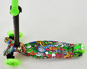 Самокат чотириколісний Scooter Maxi Print 1391 Салатовий. Світяться Колеса, фото 2