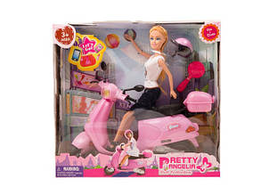 Лялька типу Барбі на мотоциклі