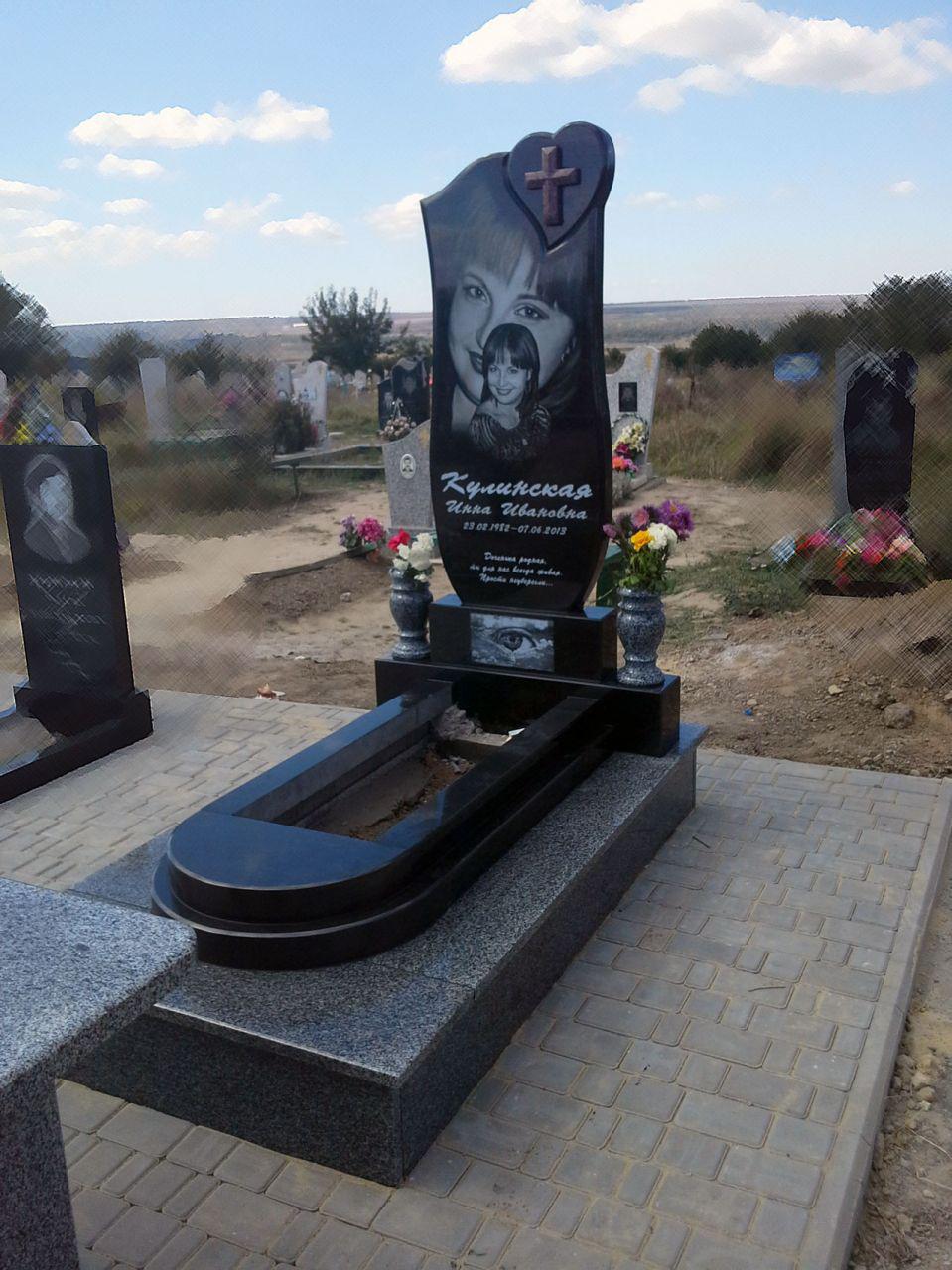 Пам'ятники з граніту (Образець 878), фото 1