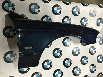 Праве переднє крило bmw e39 5-series