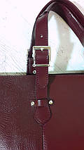 06 Натуральна шкіра, Велика сумка жіноча, марсала (бордова, вишня, темно-червона) з тисненням, на блискавці, фото 5