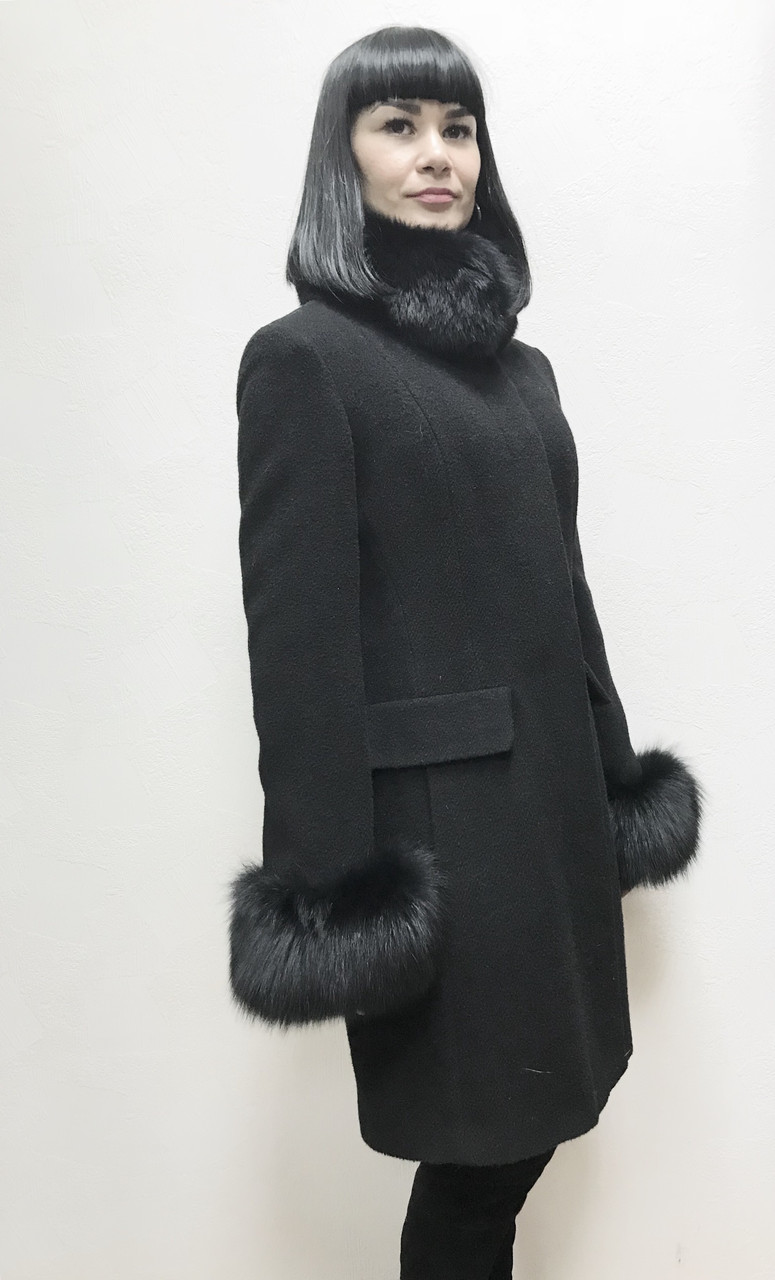 Пальто жіноче класичне чорне вовняне зі знімним хутром песця, фото 1