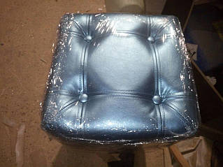 Мягкая мебель, пуфы 19