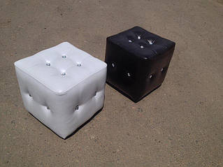 Мягкая мебель, пуфы 32