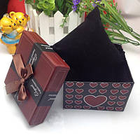 Подарочная коробка для часов с сердечками - красная