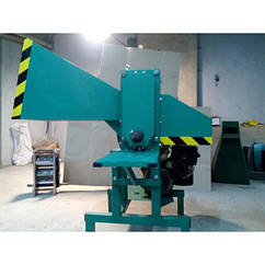 Подрібнювач гілок ІВД - 90 (під ВОМ трактора)