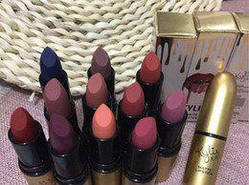 Матова помада Kylie "Xoxo Matte Lipstick", 12 шт.