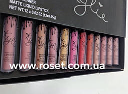 Набір помад Matte Liquid Lipstick від Kylie Jenner
