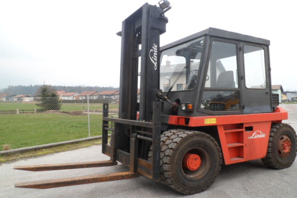 Запчастини для навантажувача Linde H100, H180
