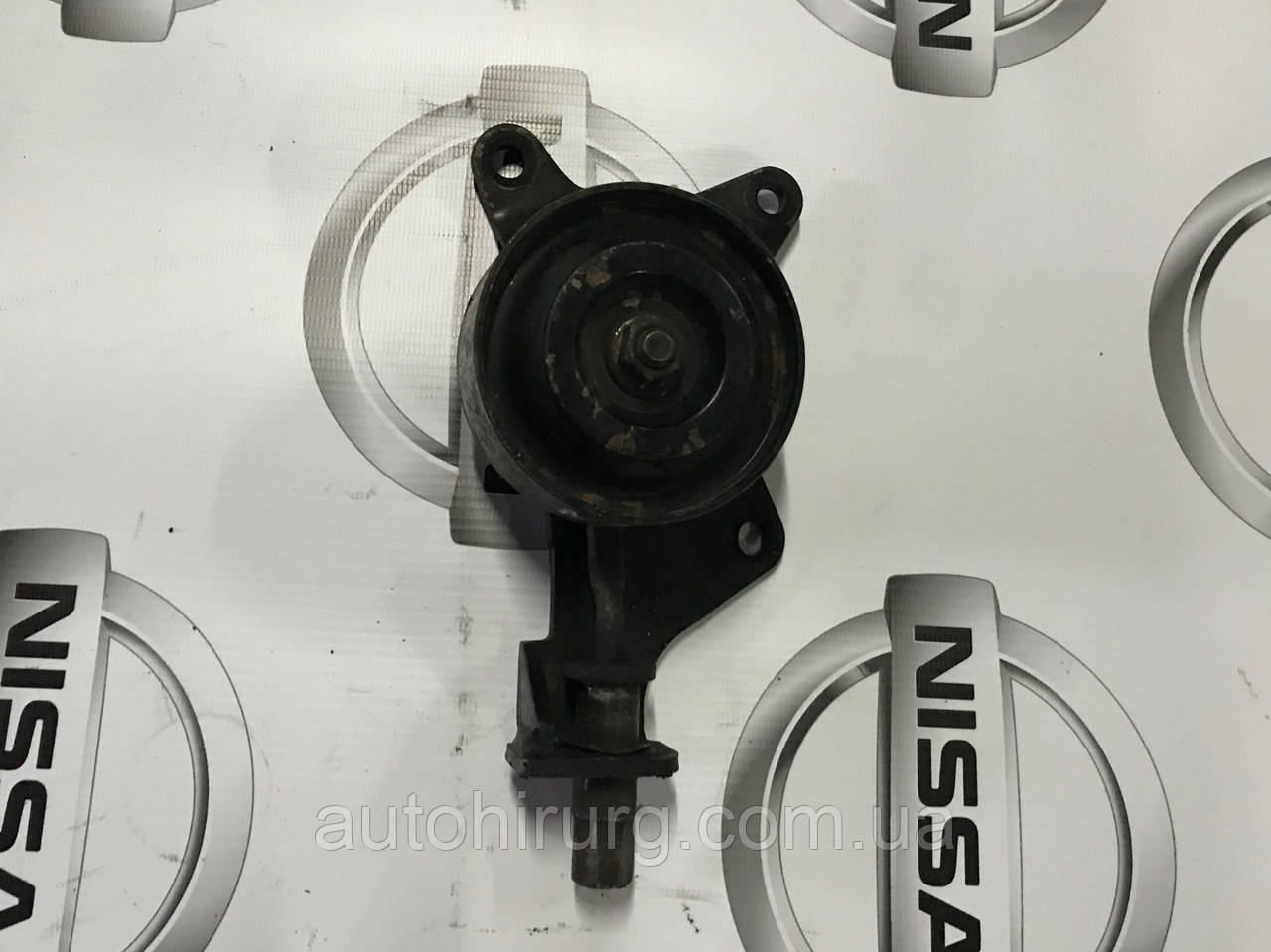 Натягувач ременя Nissan Navara D40 11944EB31A