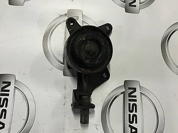 Натягувач ременя Nissan Navara D40 11944EB31A