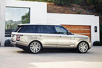 Оновлена розкіш в особі Range Rover SVAutobiography