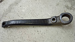 150.56.151 Важіль підіймальний лівий т-150