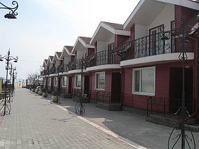 База відпочинку у смт. Кирилівка 1