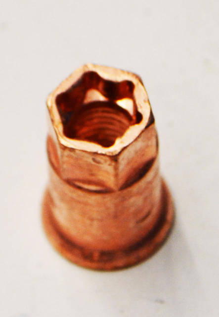 Гайка медная выпускного коллектора М8 специальная GM 0849228