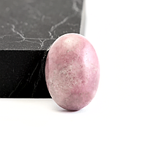 Родоніт орлиц, овал, кабашон, 165КБР