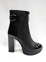 Чорні черевички на підборах ERISSES. Ботильйони. Розміри 35.