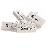 Бафик плоский, білий