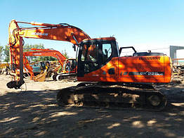 Гусеничний екскаватор Doosan DX225LC 2012 рік