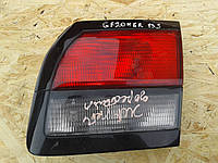 Фонарь крышки багажника правый Mazda 626 GF 1997-1999г.в. 5дв. хетчбек
