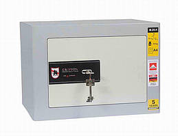 Зламостійкий сейф Griffon M. 25.K (250 (в)х350(ш)х260(гл). Корпус та двері сейфу - 4 мм. Ключовий замок