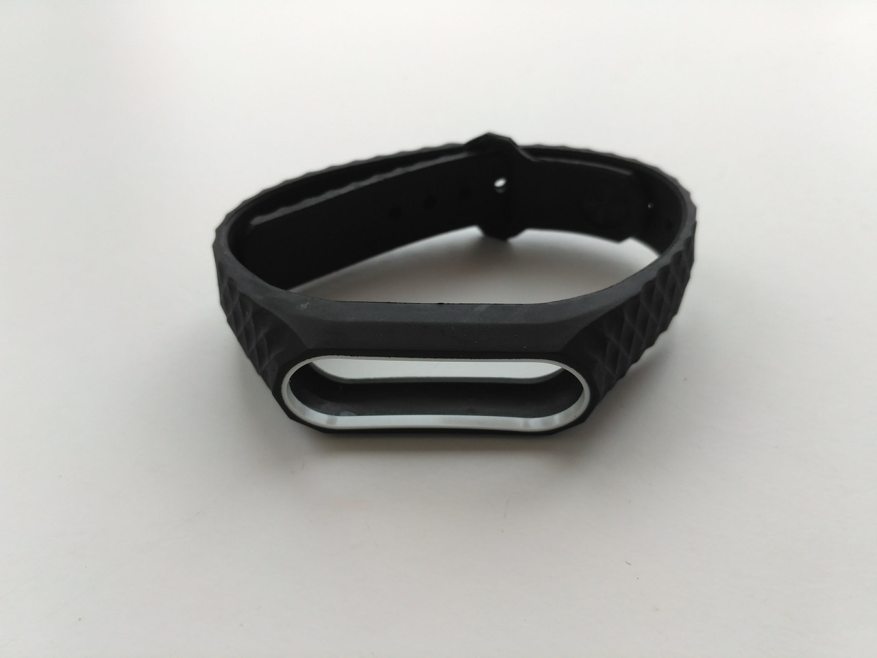 Ремінець Xiaomi Mi Band 2 MiJobs силіконовий рифлений Чорний / Білий 1089P