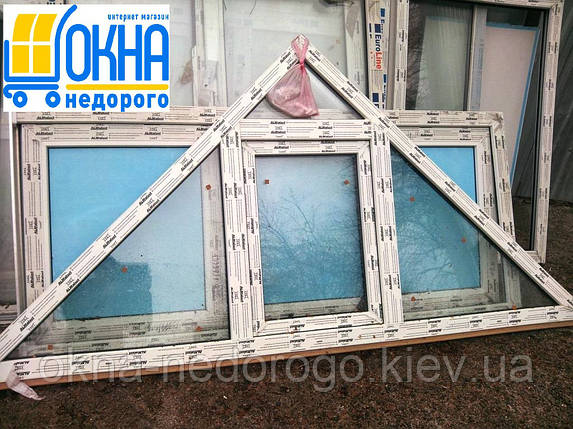 Трикутні вікна пластикові, фото 1