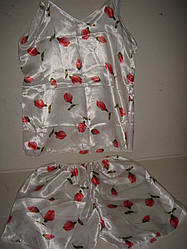 Майка та шорти.