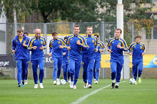 Спортивні костюми