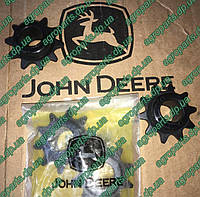 Звездочка A55008 натяжная пласт. z10 JOHN DEERE IDLER SPROCKET А55008