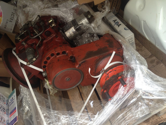 Гідравлічний мотор на палеті Гідравлічний мотор упаковка