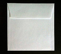 Конверт паперовий К8 150 на 150мм білий з клейкою стрічкою