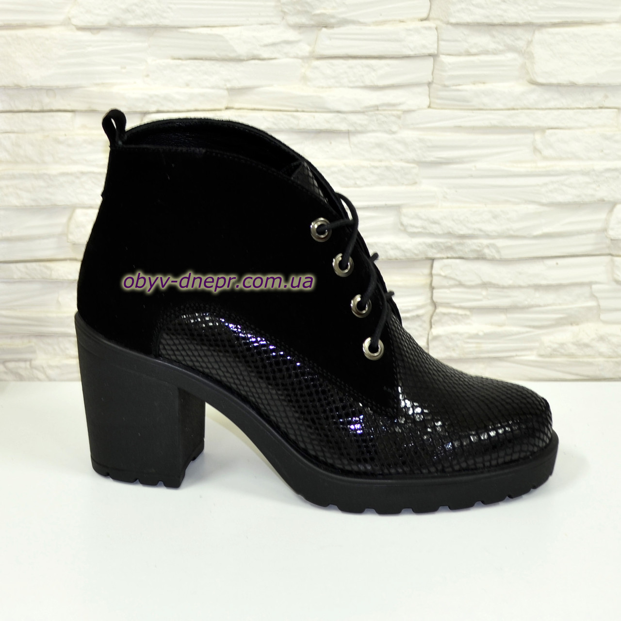 Стильні жіночі замшеві туфлі на стійкому каблуці, фото 1