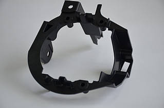 Кронштейн протитуманної фари лівий Nissan Leaf