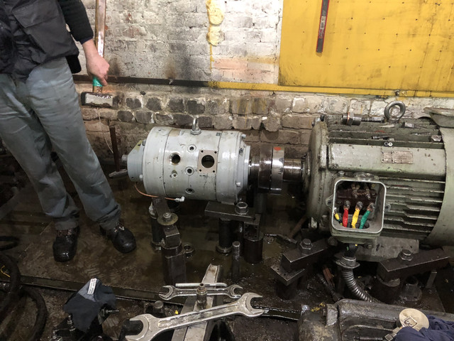 Виконання робіт по ремонту гідравліки Гідро-Максимум Розбирання і діагностика гідравліки