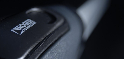 Автоматика Roger Technology для розпашних воріт