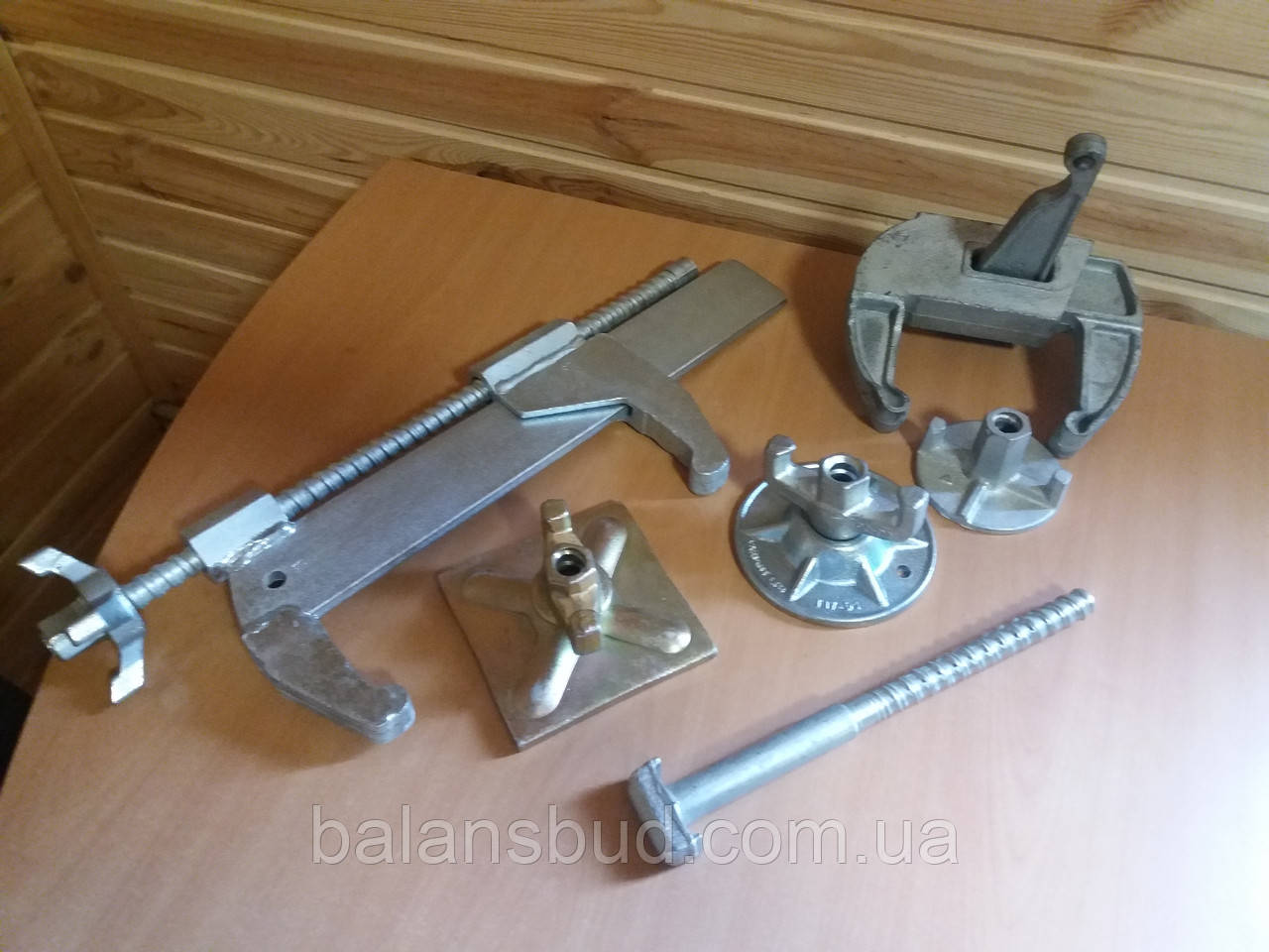 Комплектуючі опалубки Варіант, Peri, Doka